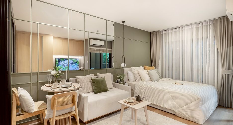 For sale 1 bed condo in Phra Khanong, Bangkok