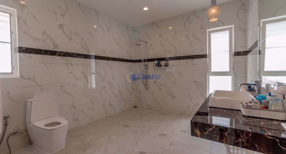 Casa en venta de 6 habitaciones en East Pattaya, Pattaya