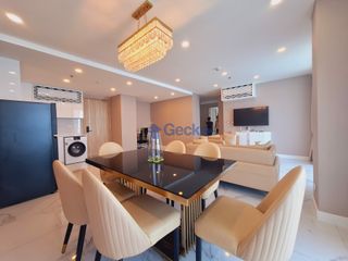 For rent 3 bedrooms condo in Bang Lamung, Chonburi