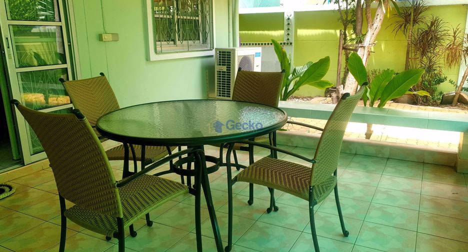 For rent 3 bedrooms house in North Pattaya, Pattaya