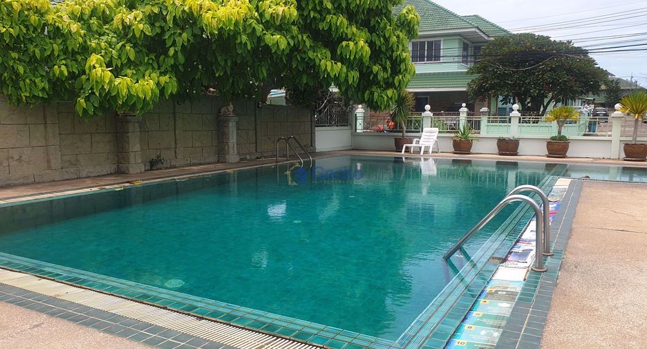 For rent 3 bedrooms house in North Pattaya, Pattaya