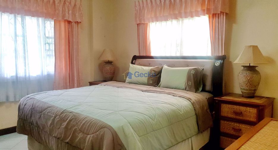 For rent 3 bedrooms house in North Pattaya, Pattaya