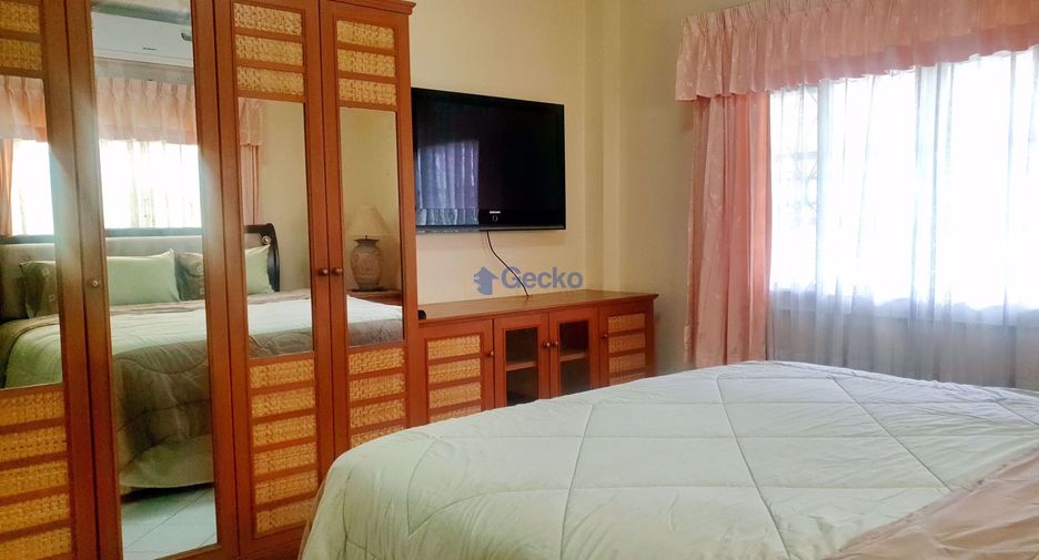 For rent 3 bedrooms house in North Pattaya, Pattaya