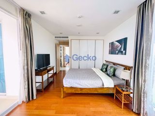 For rent 2 bedrooms condo in Bang Lamung, Chonburi