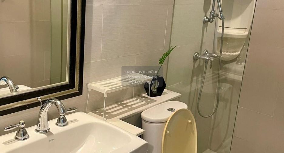 For sale 3 bedrooms condo in Bang Kho Laem, Bangkok
