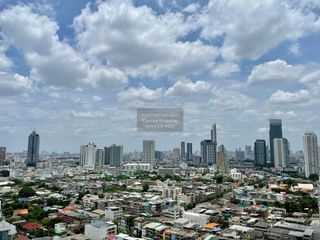 For sale 3 bedrooms condo in Bang Kho Laem, Bangkok