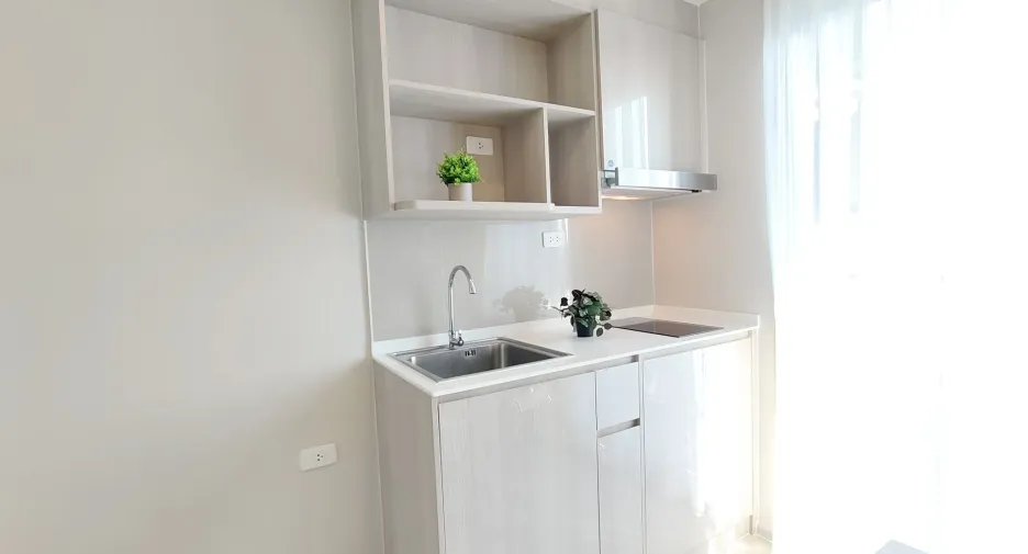 For sale 1 bed condo in Bang Phlat, Bangkok