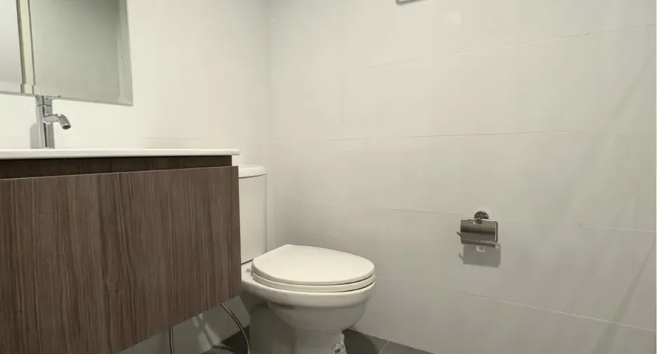 For sale studio condo in Wang Thonglang, Bangkok