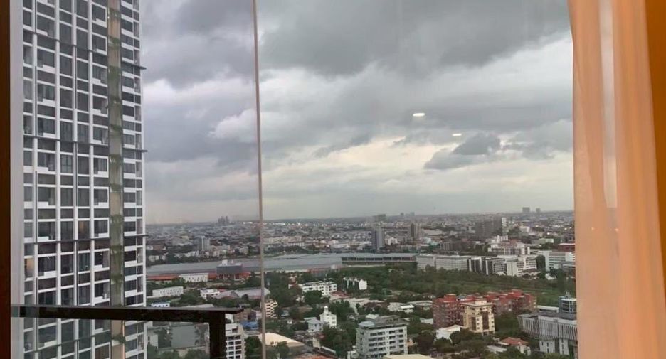 For rent 1 bed condo in Huai Khwang, Bangkok