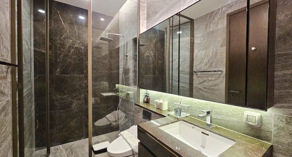 For rent and for sale 2 bedrooms condo in Khlong Toei, Bangkok