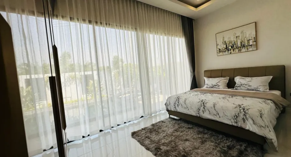Villa en alquiler de 4 habitaciones en Huay Yai, Pattaya
