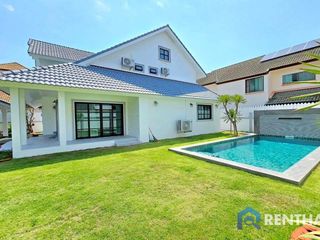 Casa en venta de 4 habitaciones en Bang Lamung, Chonburi