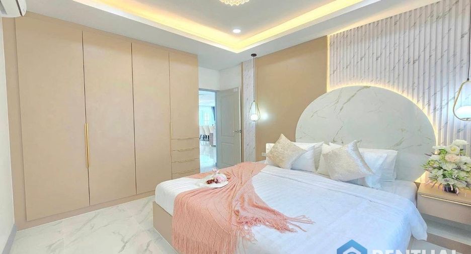 For sale 4 bedrooms house in East Pattaya, Pattaya