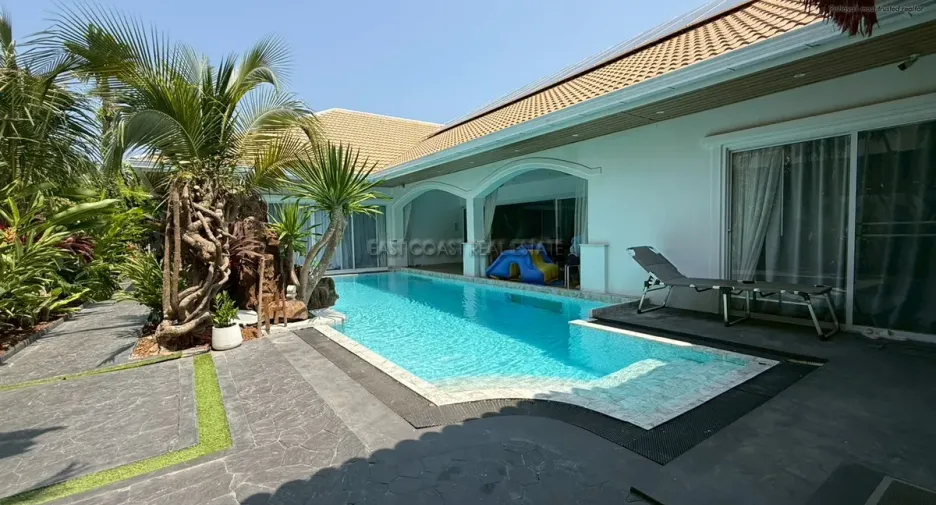 À vendre 5 chambres maison à Jomtien, Pattaya
