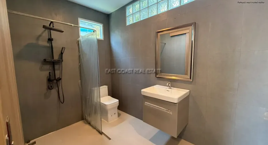À vendre 5 chambres maison à Jomtien, Pattaya