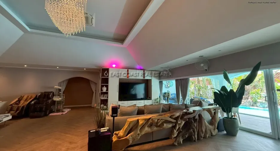 À vendre 5 chambres maison à Jomtien, Pattaya