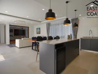 Haus zum Kauf mit 5 Zimmer in Bang Lamung, Chonburi