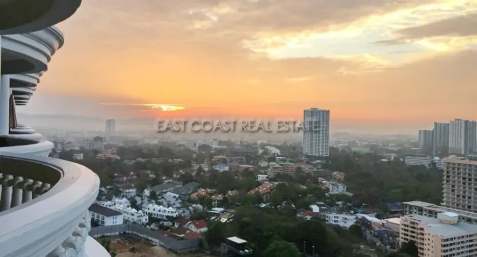 For rent and for sale 3 bedrooms condo in Bang Lamung, Chonburi