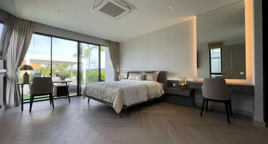 For rent and for sale 3 bedrooms house in Bang Lamung, Chonburi