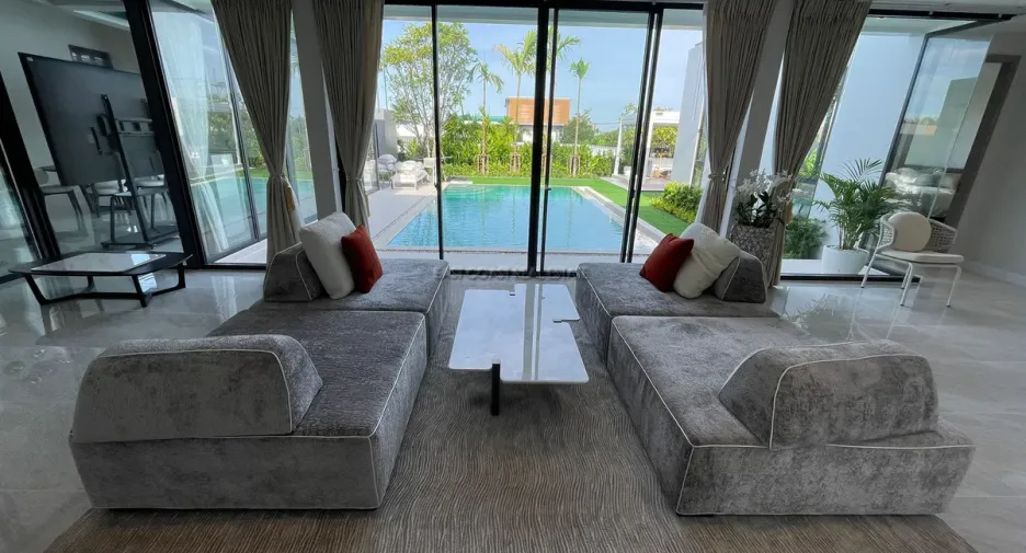 For rent and for sale 3 bedrooms house in Bang Lamung, Chonburi