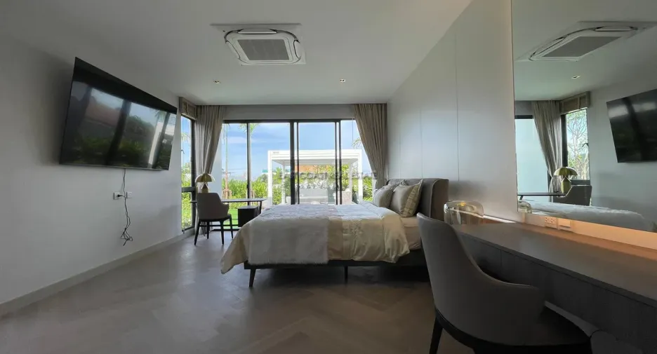 For rent and for sale 3 bedrooms house in Bang Lamung, Chonburi