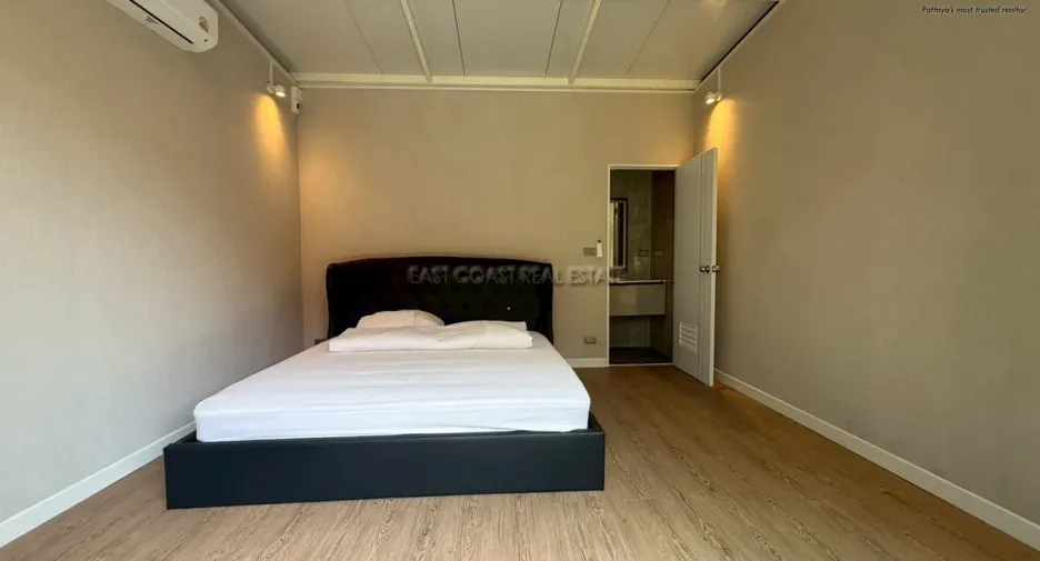 For sale 3 ベッドルーム house in Jomtien, Pattaya
