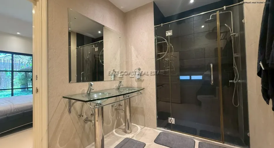 For sale 3 ベッドルーム house in Jomtien, Pattaya