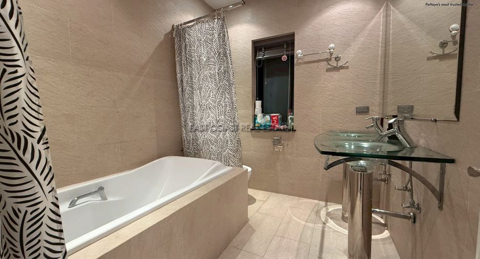 Продажа 4 спальни дом в Йомтиен, Паттайя