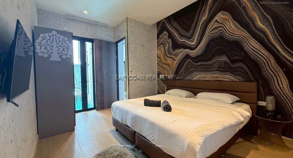 For sale 4 bedrooms house in South Pattaya, Pattaya