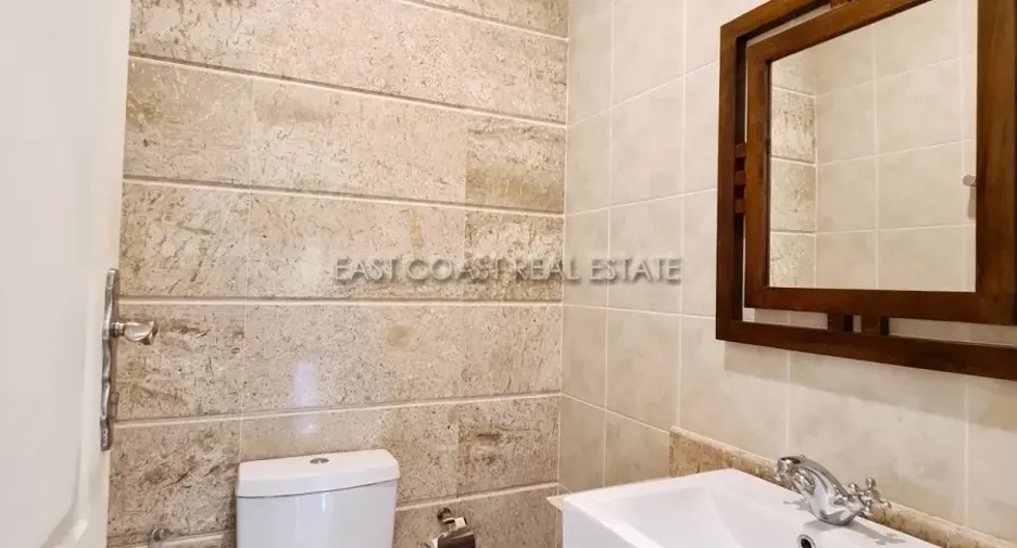 For rent and for sale 3 bedrooms house in Jomtien, Pattaya