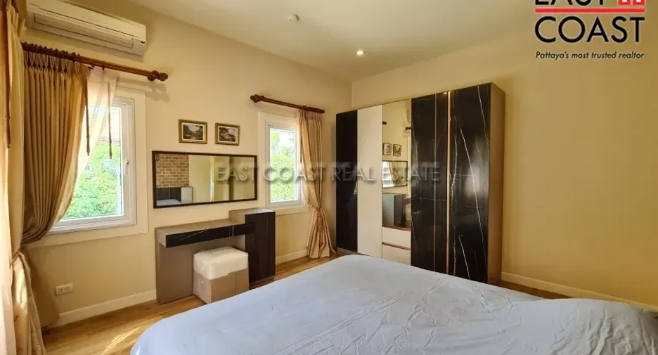 For rent and for sale 3 bedrooms house in Jomtien, Pattaya
