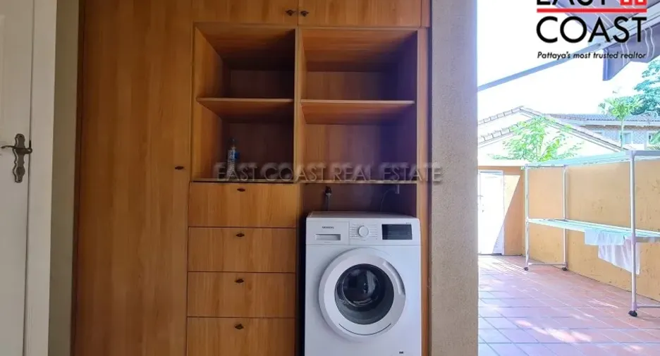 For rent and for sale 3 bedrooms house in Jomtien, Pattaya