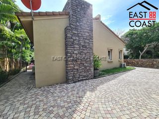 Casa en venta y en alquiler de 3 habitaciones en Bang Lamung, Chonburi