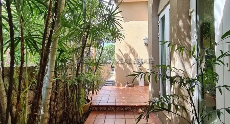 For rent and for sale 3 bedrooms house in Jomtien, Pattaya