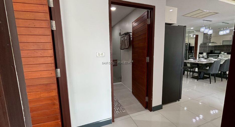 Condo en venta de 2 habitaciones en Pratumnak, Pattaya