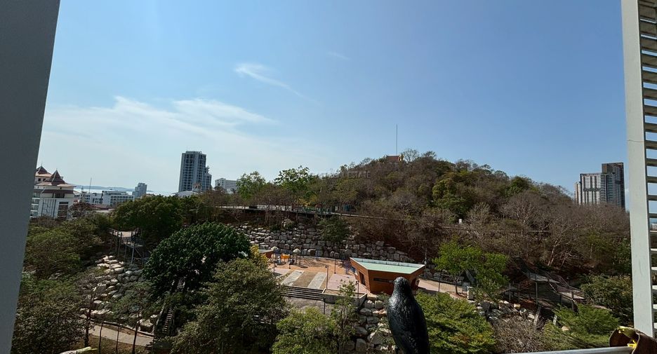 Condo en venta de 2 habitaciones en Pratumnak, Pattaya