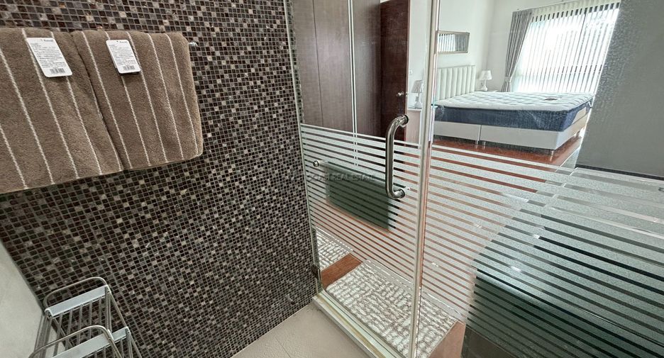 Condo en venta de 2 habitaciones en Pratumnak, Pattaya