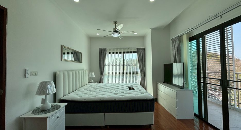 Condo en venta de 2 habitaciones en Pratumnak, Pattaya