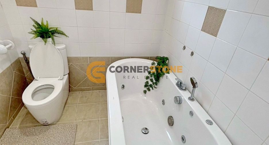 For rent 5 bedrooms house in East Pattaya, Pattaya