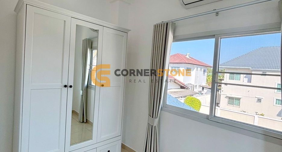 For rent 5 bedrooms house in East Pattaya, Pattaya