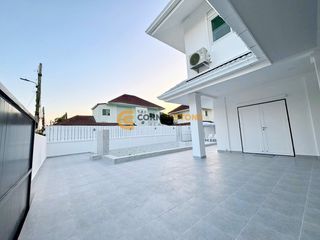 For rent 5 bedrooms house in Bang Lamung, Chonburi