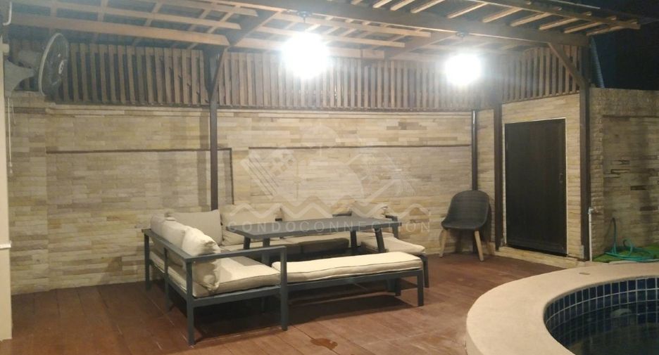 Casa en alquiler de 6 habitaciones en East Pattaya, Pattaya