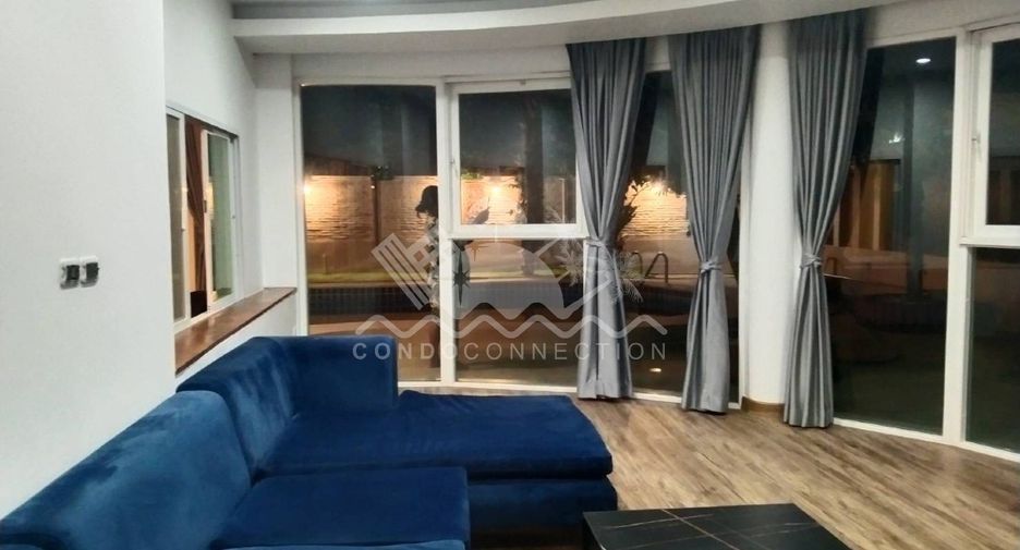 Casa en alquiler de 6 habitaciones en East Pattaya, Pattaya