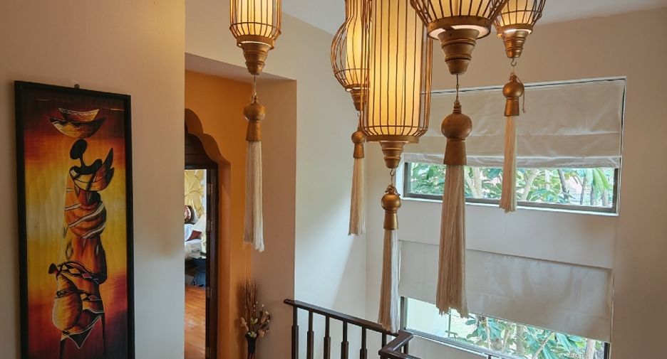 For rent 5 bedrooms house in East Pattaya, Pattaya