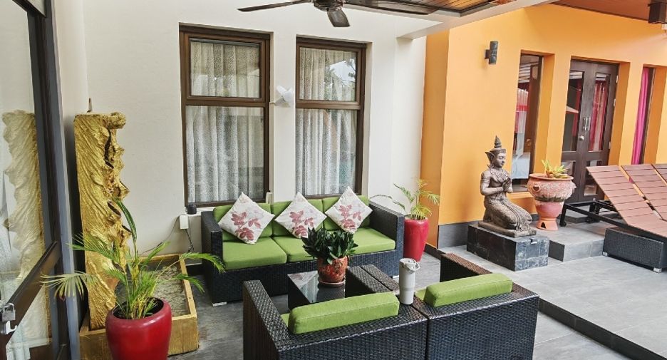 For rent 5 bedrooms house in East Pattaya, Pattaya