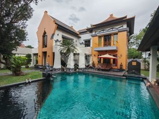 Haus zur Miete mit 5 Zimmer in Bang Lamung, Chonburi