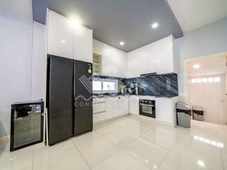 À vendre 5 chambres maison à Bang Lamung, Chonburi