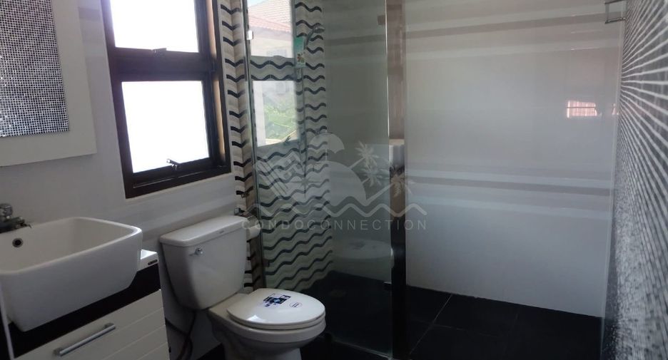 Haus zum Kauf mit 4 Zimmer in East Pattaya, Pattaya