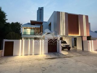À louer 4 chambres maison à Bang Lamung, Chonburi