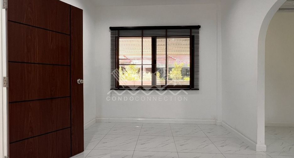 À vendre 3 chambres maison à East Pattaya, Pattaya